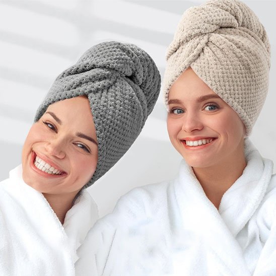 serviette cheveux gris beige